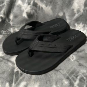 Like New Flojos Flip Flops